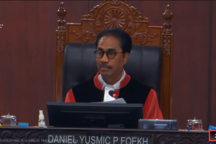 Sidang Syarat Pendidikan Gibran, Hakim MK Daniel Yusmic: Ini Anomali