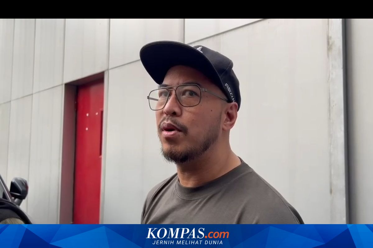 Pandji Pragiwaksono Diperiksa Bareskrim Terkait Laporan Konten Stand Up Toraja