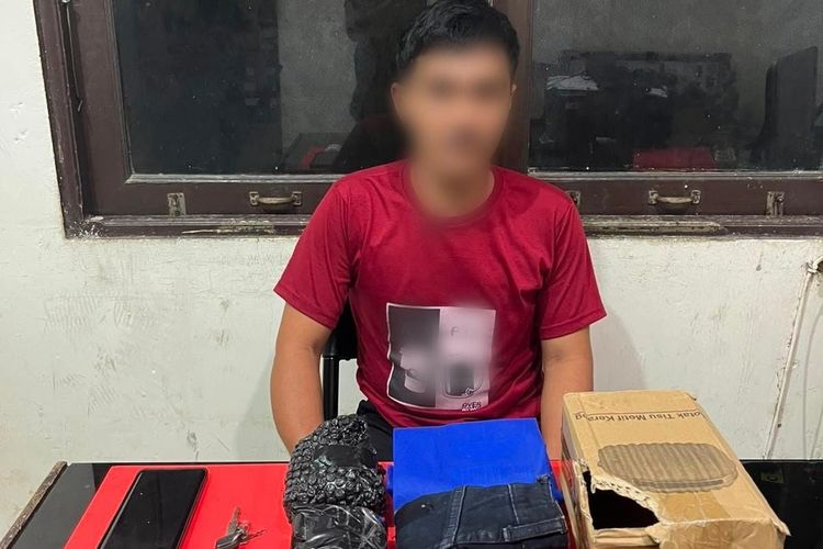 Polres Sekadau Kalbar Gagalkan Pengiriman 51,90 Gram Sabu ke Nanga Mahap, Kurir 23 Tahun Dibekuk