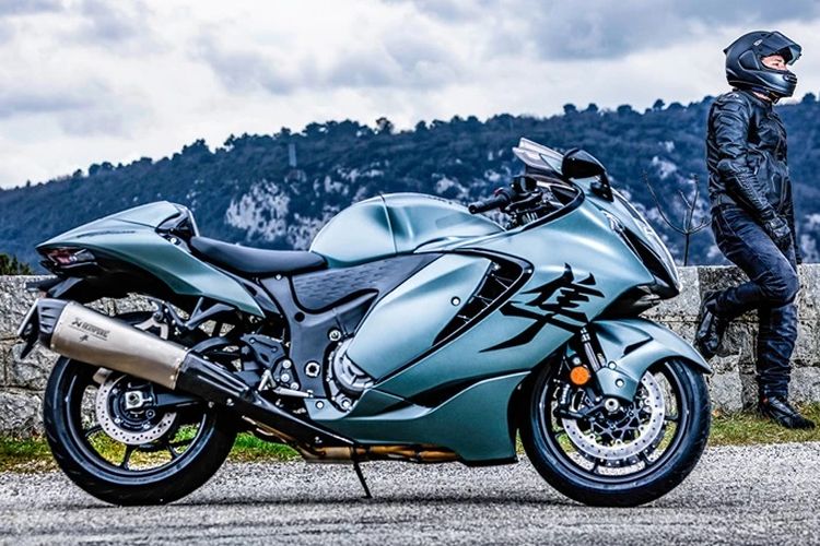Suzuki Hayabusa 2025