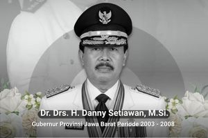 Profil Danny Setiawan, Mantan Gubernur Jabar yang Meninggal Dunia, Meniti Karier dari Camat