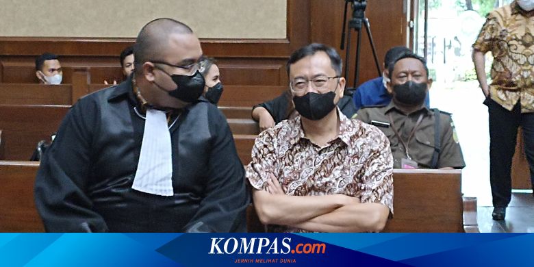 Hakim Tak Sependapat dengan Tuntutan Jaksa soal Benny Tjokri Dihukum Mati