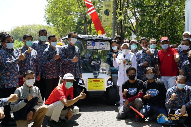 Bertepatan dengan peringatan Hari Ulang Tahun (HUT) ke-75 Kemerdekaan Indonesia, Senin (17/8/2020) ITS meluncurkan i-Car, prototype mobil listrik otonom, yaitu mobil listrik yang dapat berjalan sendiri tanpa pengemudi.