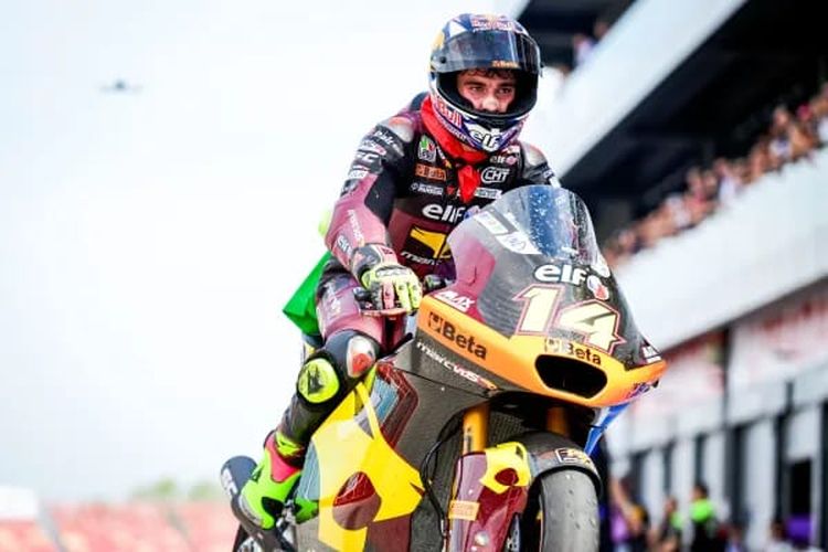 Pebalap tim Marc VDS  Tony Arbolino.