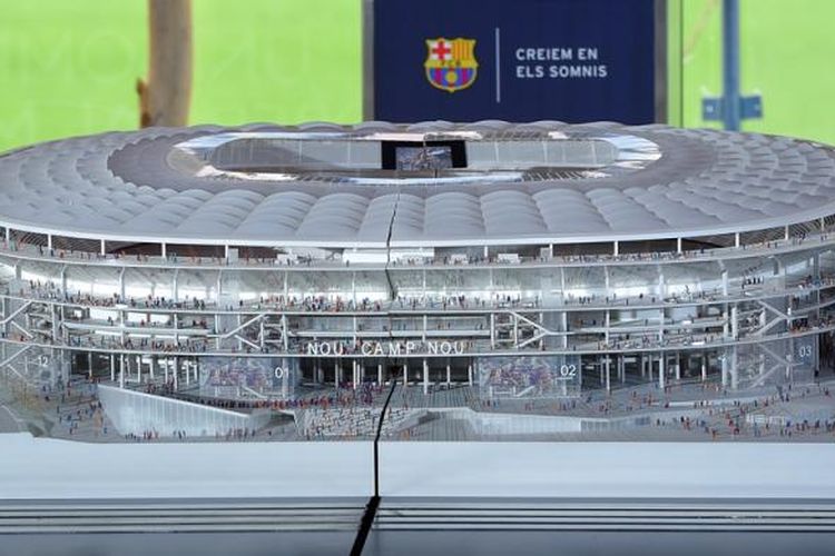 Barcelona merilis tampilan baru Stadion Camp Nou apabila sudah direnovasi, Kamis (21/4/2016). Terbaru, Barcelona akan pindah ke Monjuic hingga November 2024 untuk mengarungi setengah musim 2023-24 setelah Camp Nou selesai direnovasi.