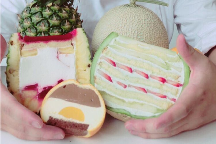 Cake dalam buah, tren dessert di Jepang. 