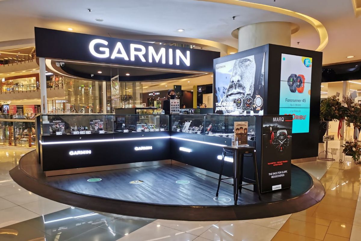 Garmin Brand Store di Mal Central Park.