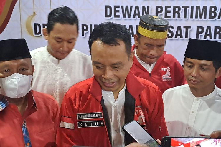 Ketua Dewan Pertimbangan PSI Badaruddin Andi Picunang saat ditemui dalam peresmian kantor baru PSI di wilayah Jakarta Selatan, Jumat (7/4/2023). 