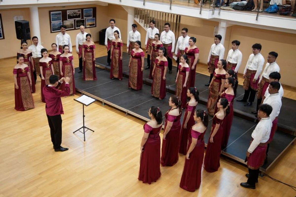 Sebagai satu-satunya perwakilan Indonesia di ajang The 42nd International Choir Competition "Prof Georgi Dimitrov", PSM Unpar bersaing dengan tim paduan suara dari berbagai negara, seperti Filipina, Hong Kong, Latvia, Slovenia, Bulgaria, Irlandia, dan Italia. PSM Unpar pun berhasil mengungguli lima paduan suara kelas dunia.