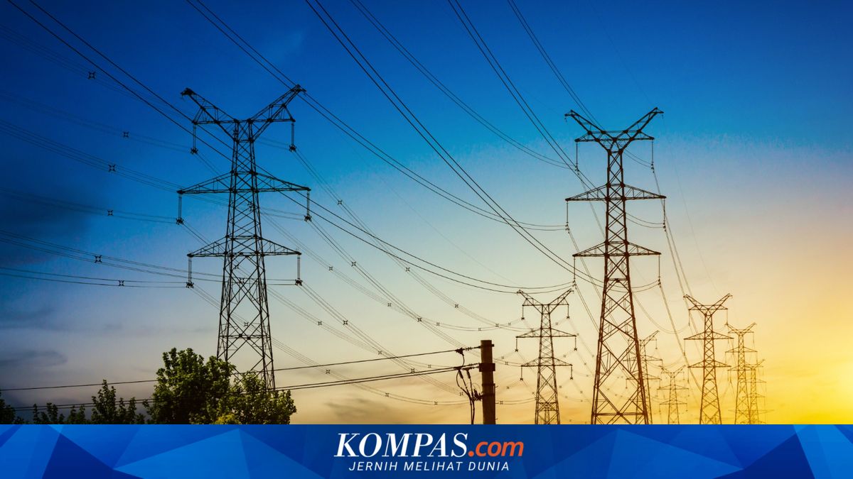 Perkuat Listrik Desa, Pemerintah Beri Sambungan Gratis hingga Penambahan Trafo di Karawang