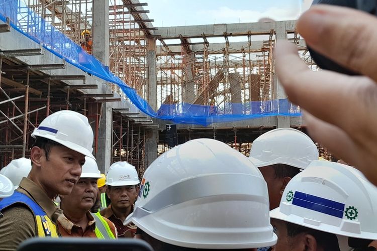 Kekurangan Tenaga Kerja Jadi Sorotan AHY dalam Proyek Sekolah Rakyat Kulon Progo