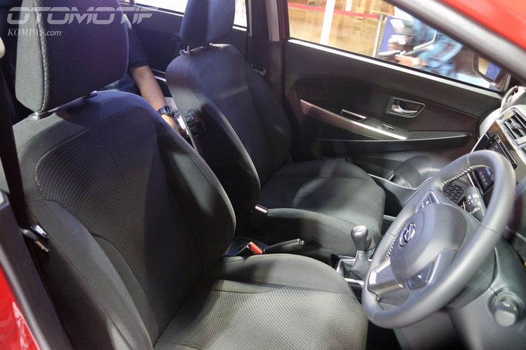 Generasi ketiga Daihatsu Sirion meluncur di Jakarta, Selasa (13/1/2018). Desain interior baru terorientasi untuk pengemudi.