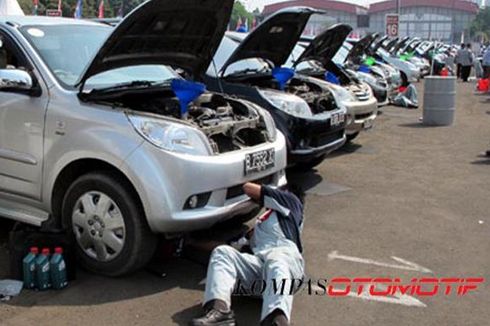 Jarang Digunakan, Mobil Tetap Rutin Ganti Oli