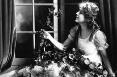 Mary Pickford, Perempuan Pertama yang Dikontrak Hollywood 1 Juta Dollar AS