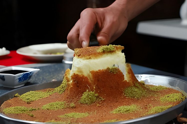 ilustrasi kunafa khas timur tengah