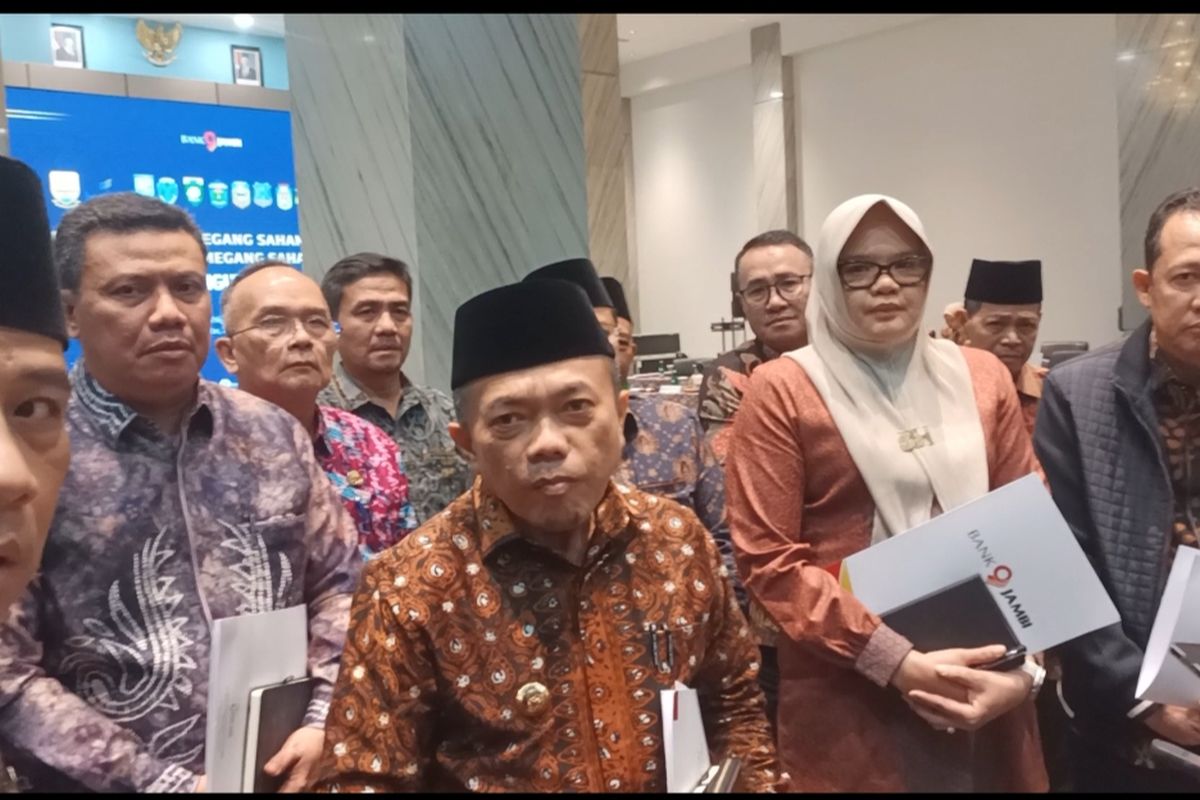 Dana Nasabah Bank Jambi Hilang Rp143 Miliar, Gubernur Janji Diganti dari Laba