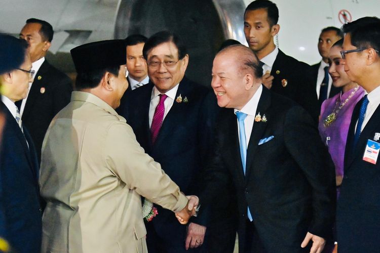 Prabowo Tiba di Bangkok, akan Temui Raja Thailand dan PM Paetongtarn