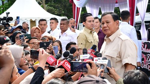 Prabowo Persilakan Rakyat Gunakan Hak Suara: Pemilihan Terserah Rakyat, Milih yang Baik