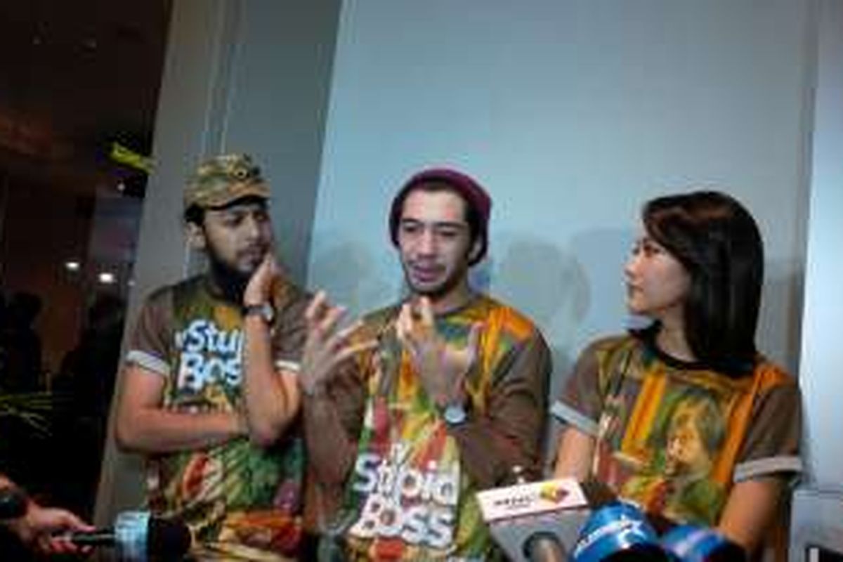 Alex Abbad, Reza Rahadian, dan Bunga Citra Lestari di XXI Kota Kasablanka, Jakarta Selatan, Sabtu (21/5/2016).