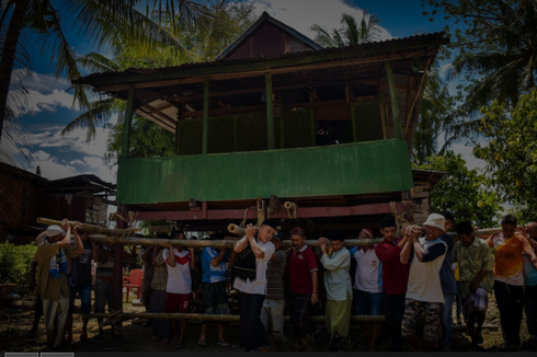 Mengenal Tradisi Pindah Rumah Suku Bugis : Cara, Kearifan Lokal, dan Tugas Perempuan  