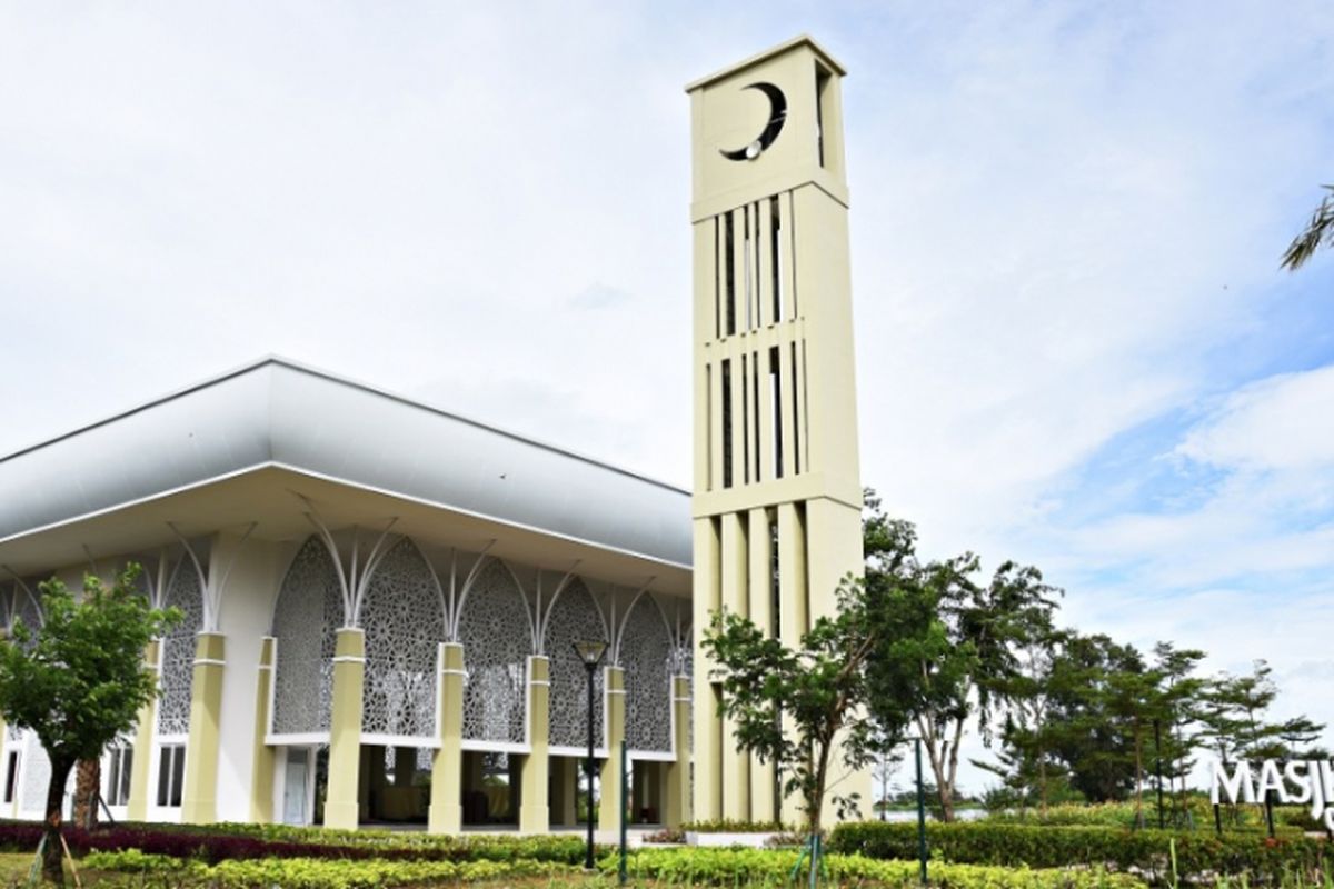 Ciputra Grup meresmikan Masjid Raya CitraGarden BMW, Rabu (21/6/2017).