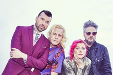 Lirik dan Chord Lagu Everybody Talks - Neon Trees