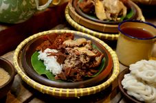 Try the Famous ‘Gudeg’ at These Locations in Yogyakarta, Indonesia