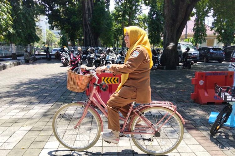 Pejabat di Pemkot Mataram Uji Coba Naik Sepeda ke Kantor, Berlaku untuk Radius 5 Km