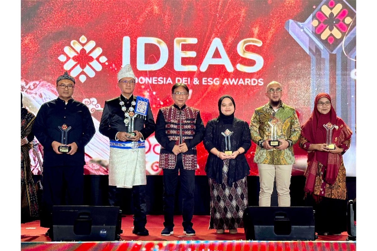 PNM meraih apresiasi "Bronze Winner" dalam ajang The 3rd Indonesia DEI & ESG Awards (IDEAS) 2024 kategori DEI, Subkategori Keberpihakan terhadap Disabilitas yang digelar oleh PR Indonesia