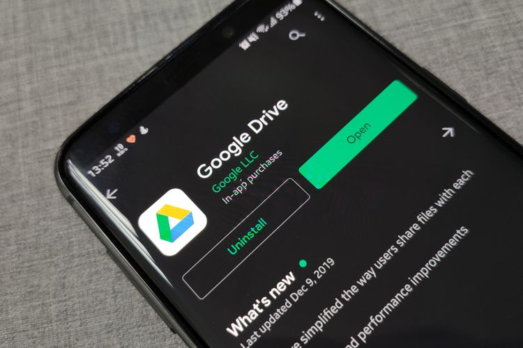 Cara berbagi folder google drive