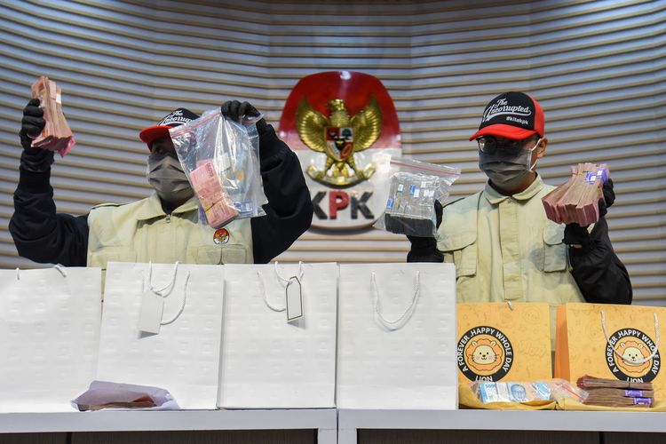 Modus Operandi Korupsi Kepala Daerah yang Berulang