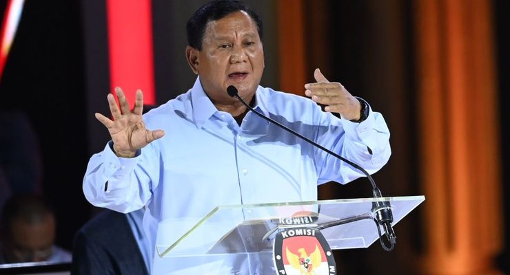 Sibuk Bertahan dari Serangan Anies, Prabowo Dinilai Tak Maksimal dalam Debat Ketiga