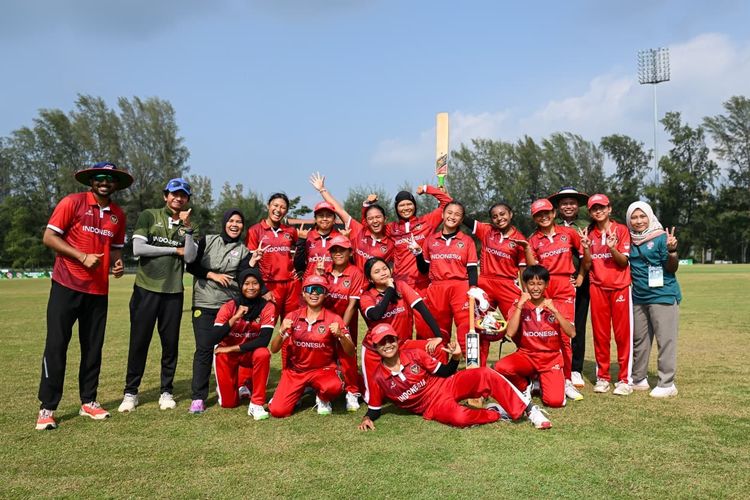 2 Sejarah Tercipta, Cricket Putri Indonesia Tembus Panggung Asia lewat Tim Senior dan U19