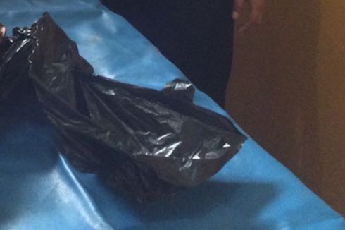 Jenazah Bayi Laki-laki Ditemukan Dalam Tas Hitam di Pintu Air Kalibaru