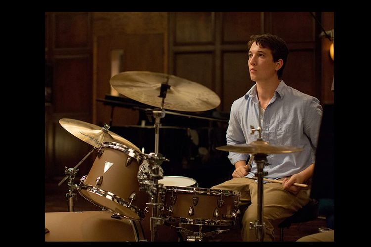 Aktor Miles Teller dalam film Whiplash (2014). Tayang di Mola TV