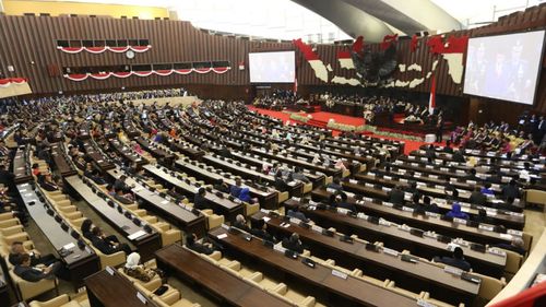 Koalisi atau Oposisi