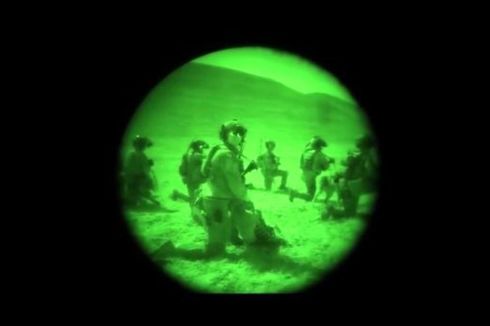Pentagon Rilis Video Pasukan AS Serbu Markas ISIS di Afghanistan 