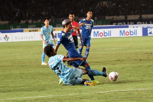 Sudah Terbiasa, Gelandang Persib Tak Masalah Liga 1 Digelar Tanpa Penonton