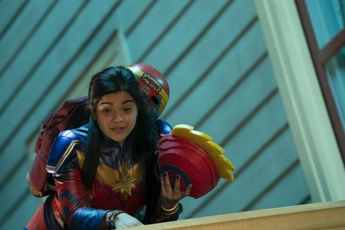 Iman Vellani Ungkap Perasaan Saat Pertama Kali Kenakan Kostum Ms. Marvel