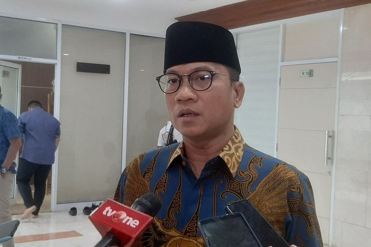 Ketua Komisi VIII DPR Yandri Susanto di Kompleks Parlemen, Jakarta, Selasa (31/5/2022).