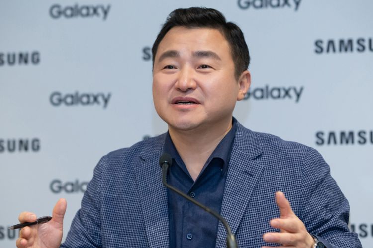 Presiden baru Samsung, Roh Tae-moon