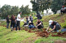 PT DBS Vickers Sekuritas Indonesia Tanam 100 Pohon Trembesi di Waduk Brigif