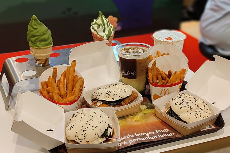 McDonald's Indonesia menu Taste of Japan mulai 2 Juni sampai 13 Juli 2025, di Jakarta Pusat, Rabu (11/6/2025). 