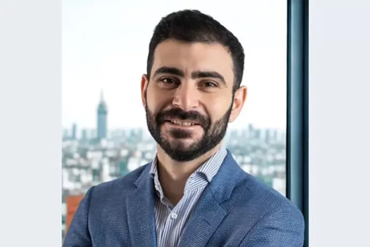 Issam Hijazi, developer sekaligus pengusaha keturunan Palestina, Yordania dan Australia yang mengembangkan aplikasi media sosial UpScrolled.