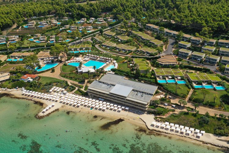 Ilustrasi Sani Resort di Yunani.
