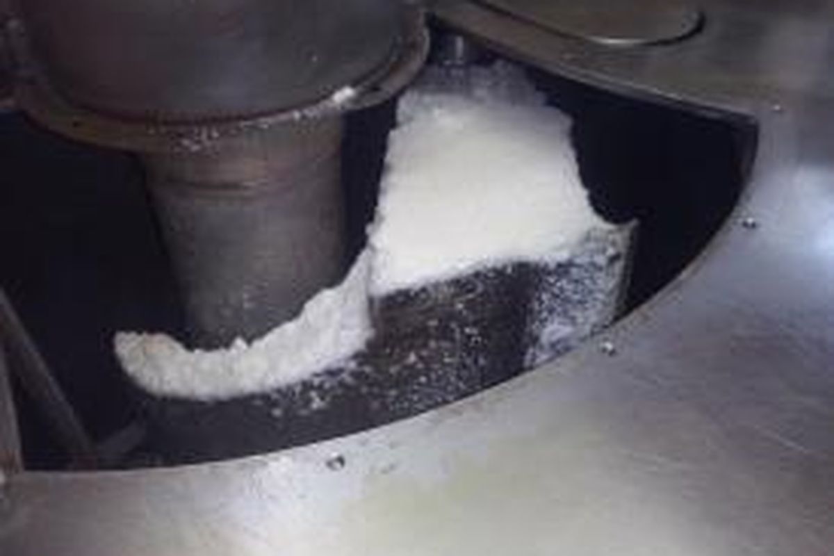 Ilustrasi: Proses pembuatan gula di pabrik milik PT Rajawali Nusantara Indonesia