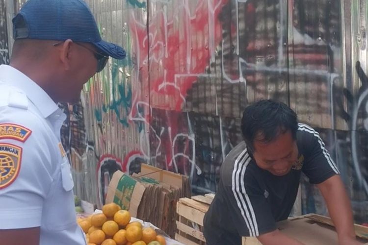 PKL Masih Berjualan di Trotoar, Pemkot Bogor Pertimbangkan Bangun Posko dan Rekrut Park Ranger