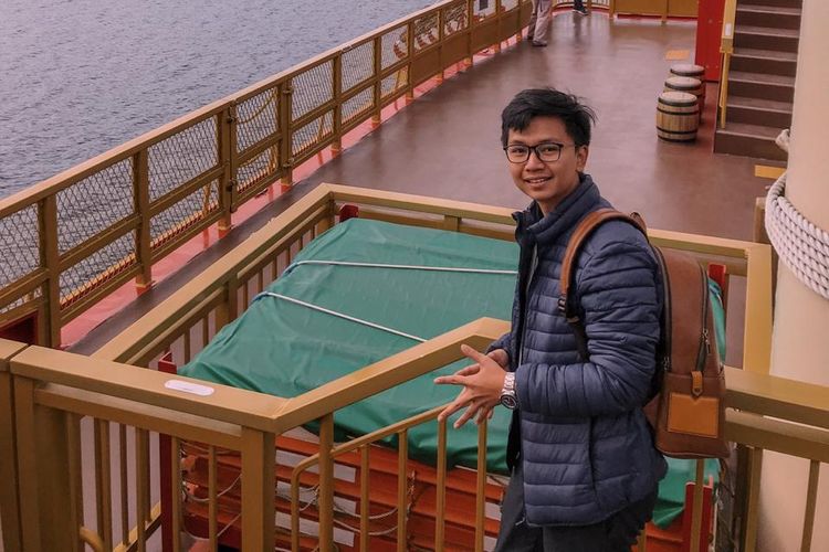 Laksana Segara, pemuda Indonesia yang merantau ke Jepang. Tahun ini merupakan pengalaman pertamanya menjalani bulan Ramadhan di Jepang.
