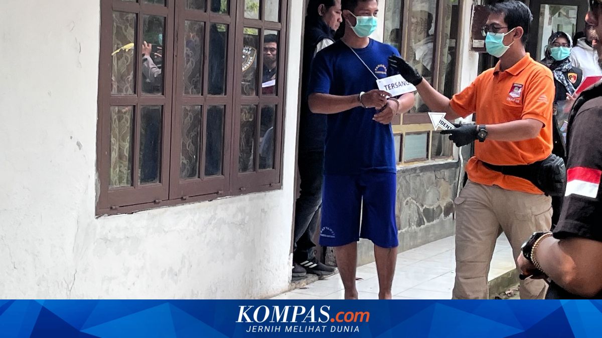 Rekonstruksi Pembunuhan Nenek dan Perempuan di Banyumas, Pelaku Disoraki Warga