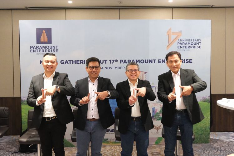 PT Paramount Enterprise International (Paramount Enterprise) merayakan hari jadi ke-17 pada 18 Desember 2023. Dari kiri ke kanan Chief Operating Officer Parador Hotels & Resorts Johannes Hutauruk, Presiden Direktur PT Paramount Enterprise International M Nawawi, Direktur Paramount Land Norman Daulay, dan Direktur Bethsaida Hospital dr. Pitono Yap.